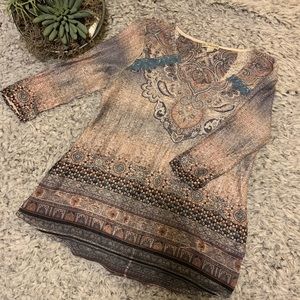 Quarter sleeve shirt